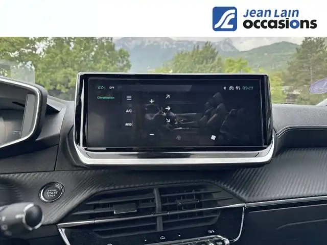 Peugeot 2008 puretech 130 s&amp;s eat8 — photo 16