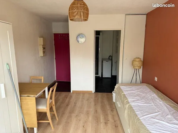 Beau studio meublé 22m² Chu Pellegrin