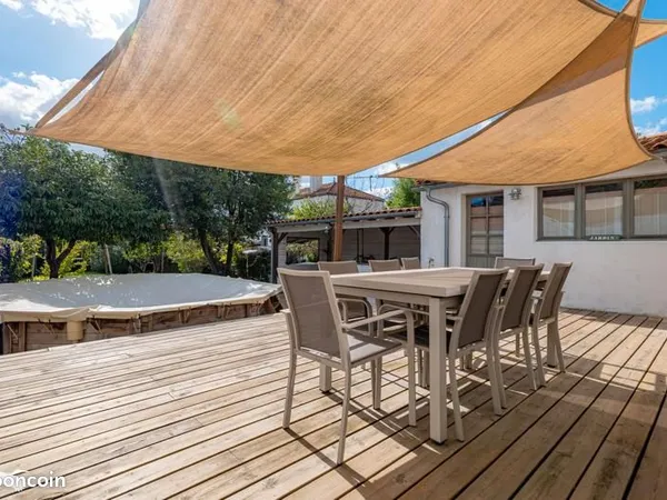 Maison de ville 7 pièces 125 m²