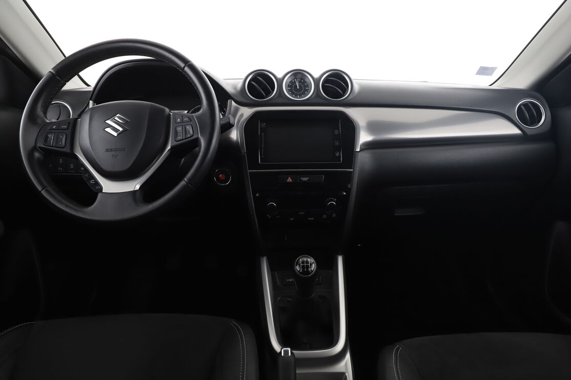 Suzuki Vitara 1.6 VVT Pack — photo 11