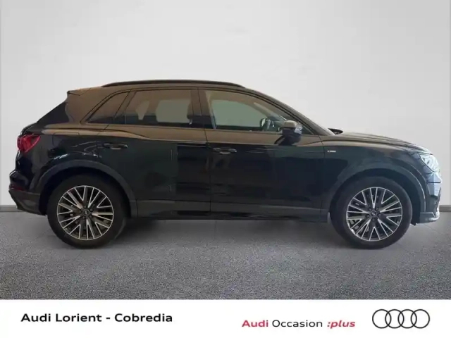 Audi Q3 45 tfsi e 245ch s line s tronic 6 — photo 3