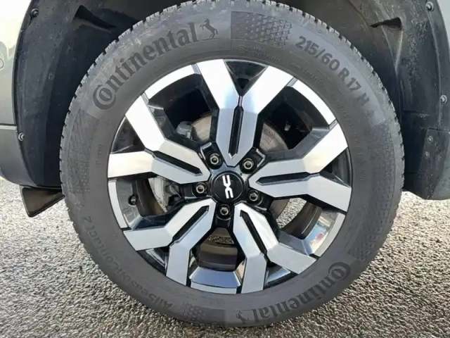 Dacia Duster blue dci 115 4x2 — photo 51