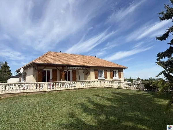 Maison de plain-pied 4 pièces 96 m²