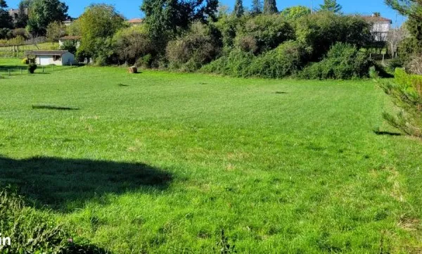 Terrain 2 100 m² Tocane Saint Apre
