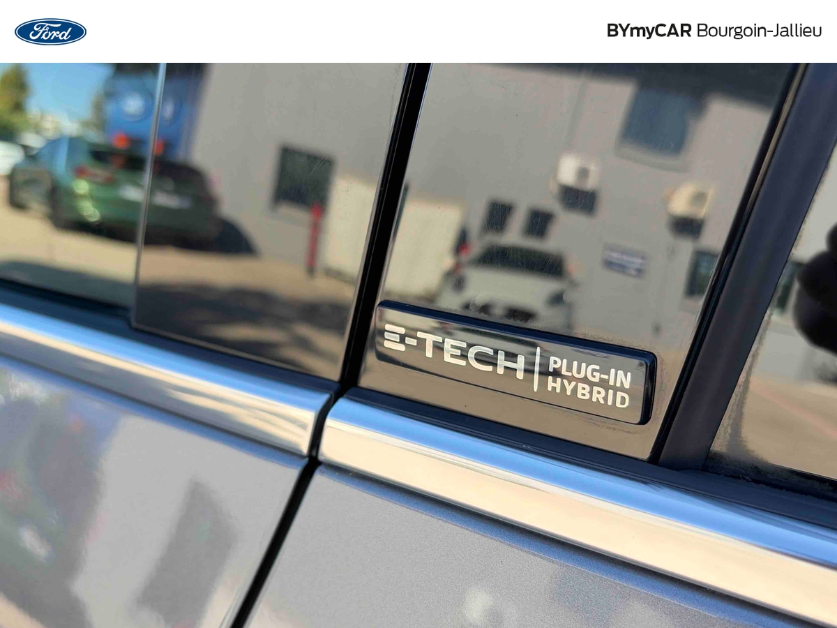 Renault Captur E-Tech Plug-in 160 — photo 27