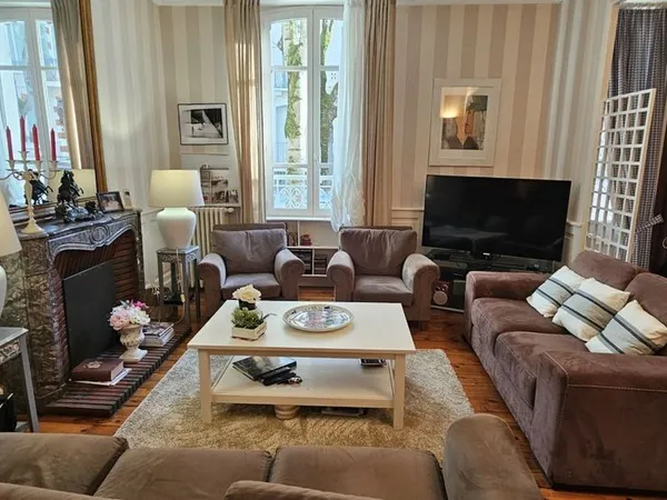 Maison 6 pièces 138 m²