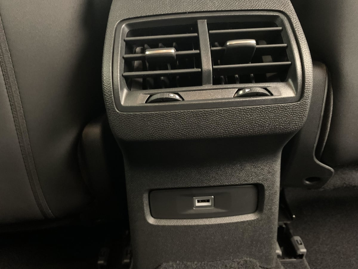 Citroën C4 — photo 24