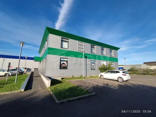 Bureaux 112 m²