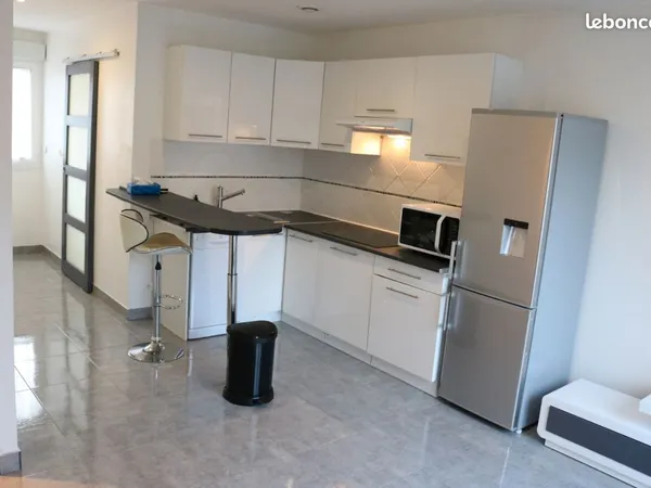 2 pièces 50m2 meublé en duplex