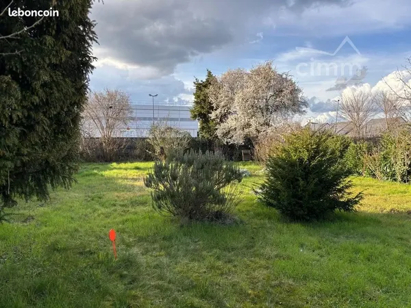 Terrain 500 m² Joué-lès-Tours