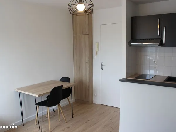 Studio meublé 18m2 Quartier La Madeleine