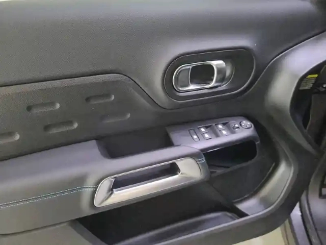 Citroën C5 Aircross bluehdi 130 eat8 — photo 31