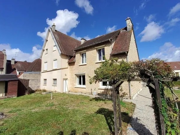 Maison 9 pièces 162 m²