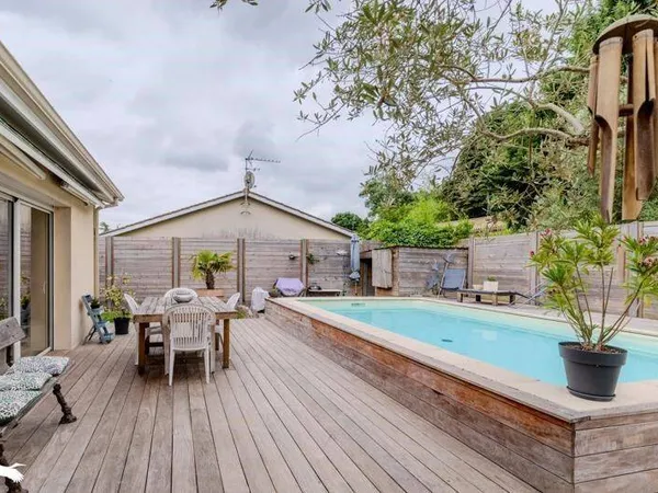 Maison 7 pièces 145 m²