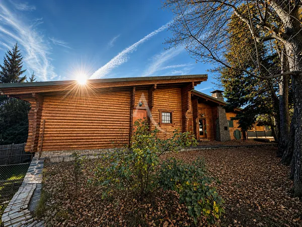 BOLQUÈRE, Chalet de caractère de 274 m² avec 5 appartements indépendants , Idéal investissement ou p