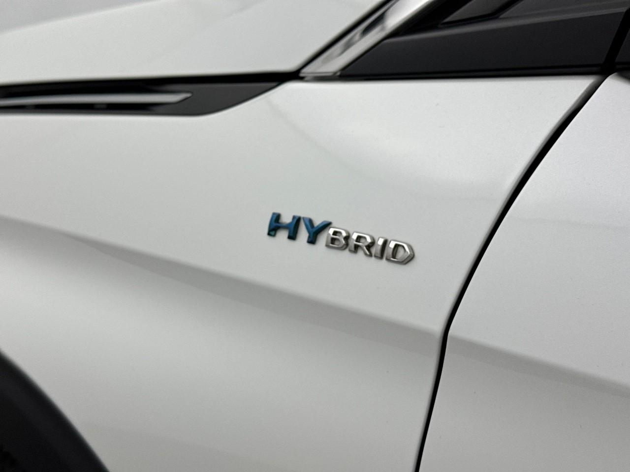 Peugeot 3008 hybrid 225 e-eat8 allure business — photo 34