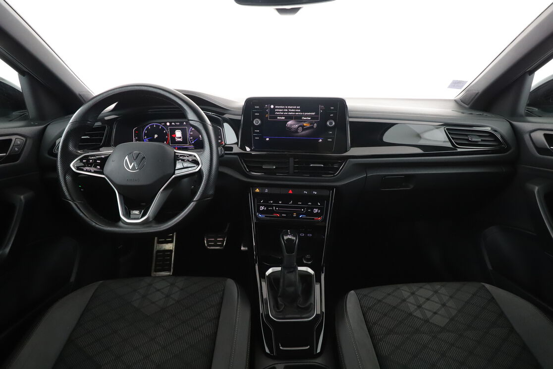 Volkswagen T-Roc 1.5 TSI EVO R-Line DSG7 — photo 11