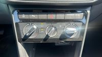 Volkswagen T-Cross 1.0 TSI 115ch Lounge — photo 17