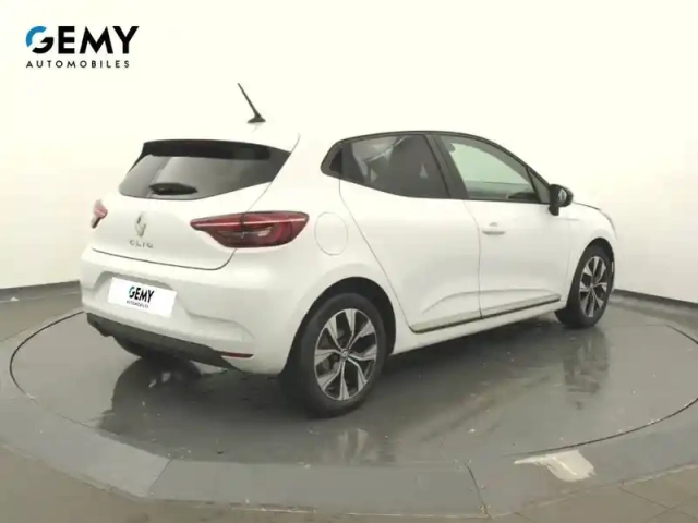 Renault Clio tce 90 — photo 58