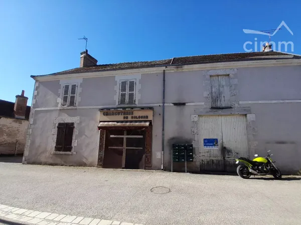 Maison de 97 m2 avec dépendances