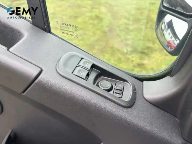 Renault Master fgn trac f3500 l2h2 blue dci 135 — photo 40