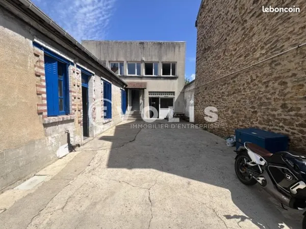Local d'activité 355 m²