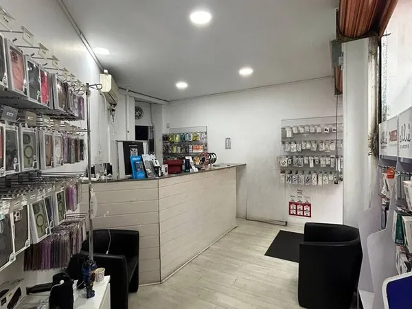Local commercial 60 m²
