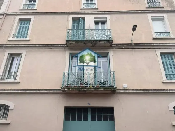 Local d'activité 146 m²