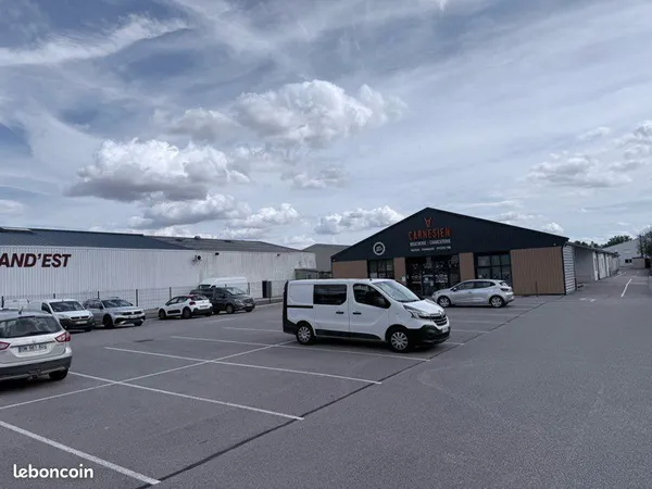 Local commercial