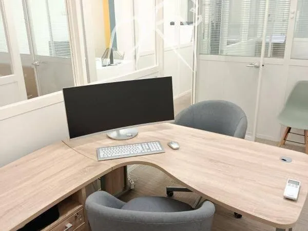 Bureaux 57 m²