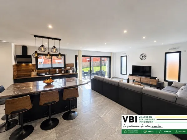 Maison 5 pièces 138.39 m2 - La Chapelle Des Fougeretz