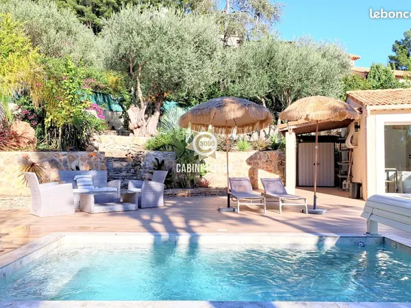 Propriété 5 pièces 122 m²