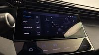 Peugeot 408 PHEV 225ch Allure Pack e-EAT8 — photo 19