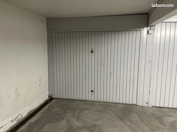 Garage/box 14 m² Voiron