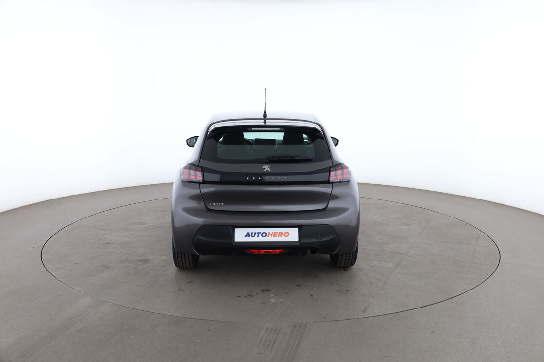Peugeot 208 1.5 Blue-HDi Active Pack — photo 4