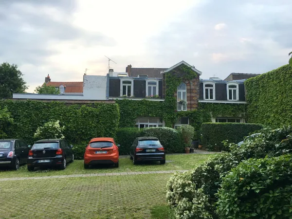 Loue place de parking sécurisée Vieux Lille