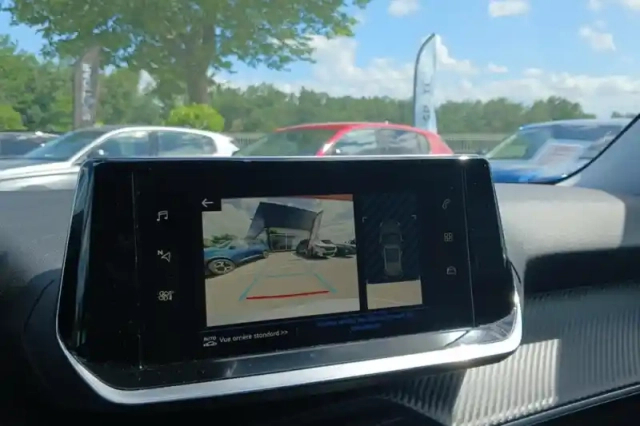 Peugeot 2008 puretech 100 s&amp;s bvm6 — photo 20