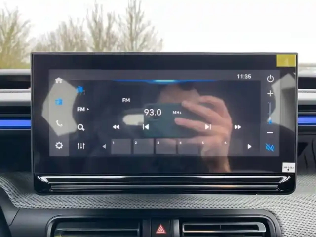 Citroën C3 hybride 110 ch e-dcs6 — photo 11