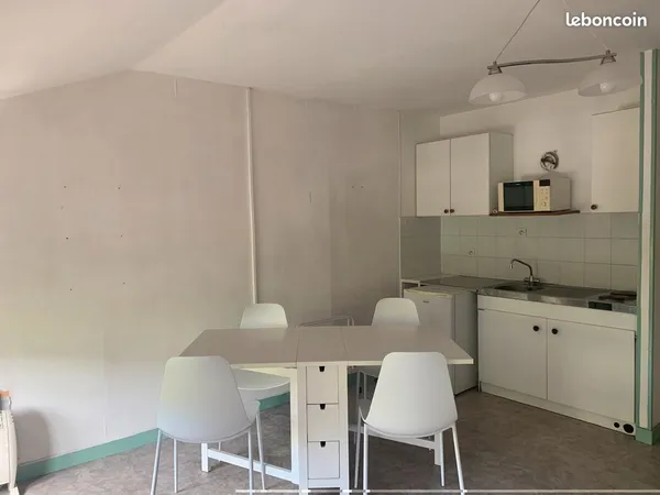 Studio privas centre ville