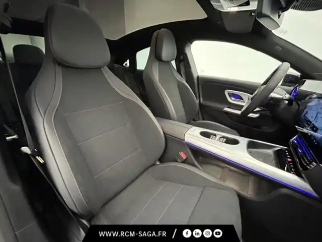 Mercedes Cla coupe 220 amg line — photo 22