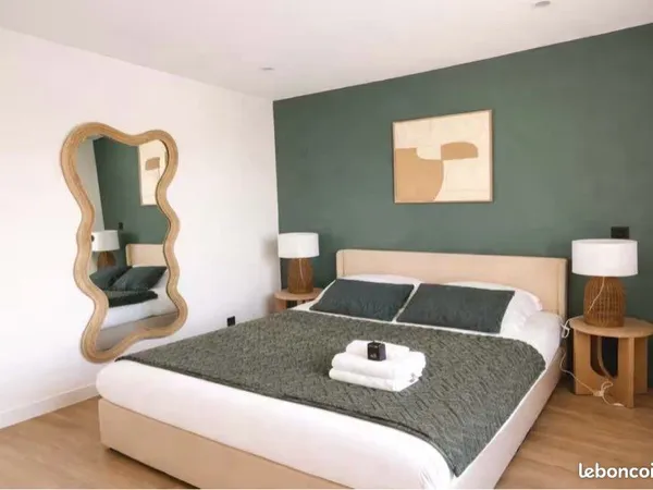 À louer - Appartement de 45 m² avec balcon et place de parking à Montreuil