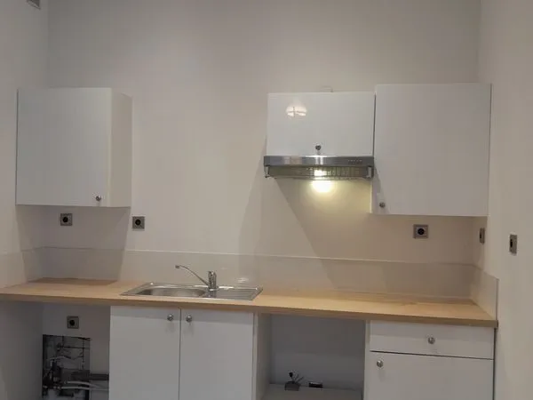Hazebrouck, loue maison T3, 75m², 660