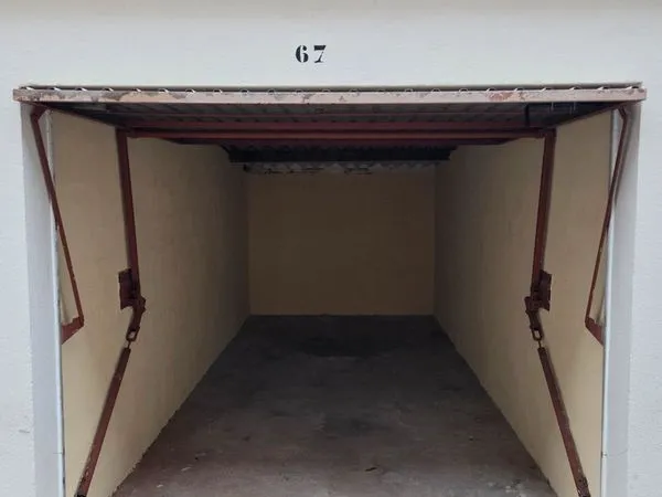 Garage et parking Location Toulon 130€