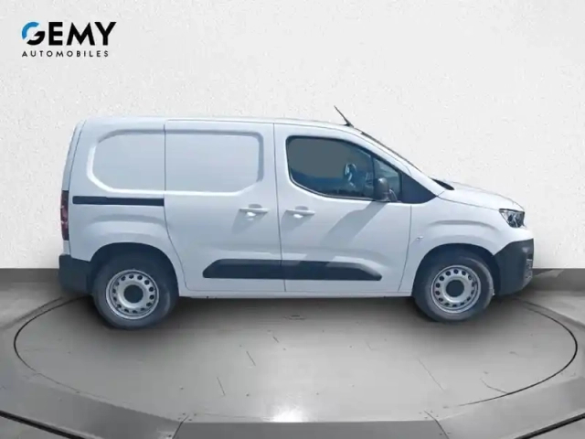 Peugeot Partner e- fourgon m 800 kg 136 ch batterie 54 kwh — photo 22