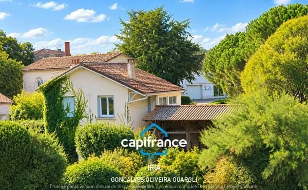Maison avec grand terrain et dépendances - Centre de Lavardac (47)