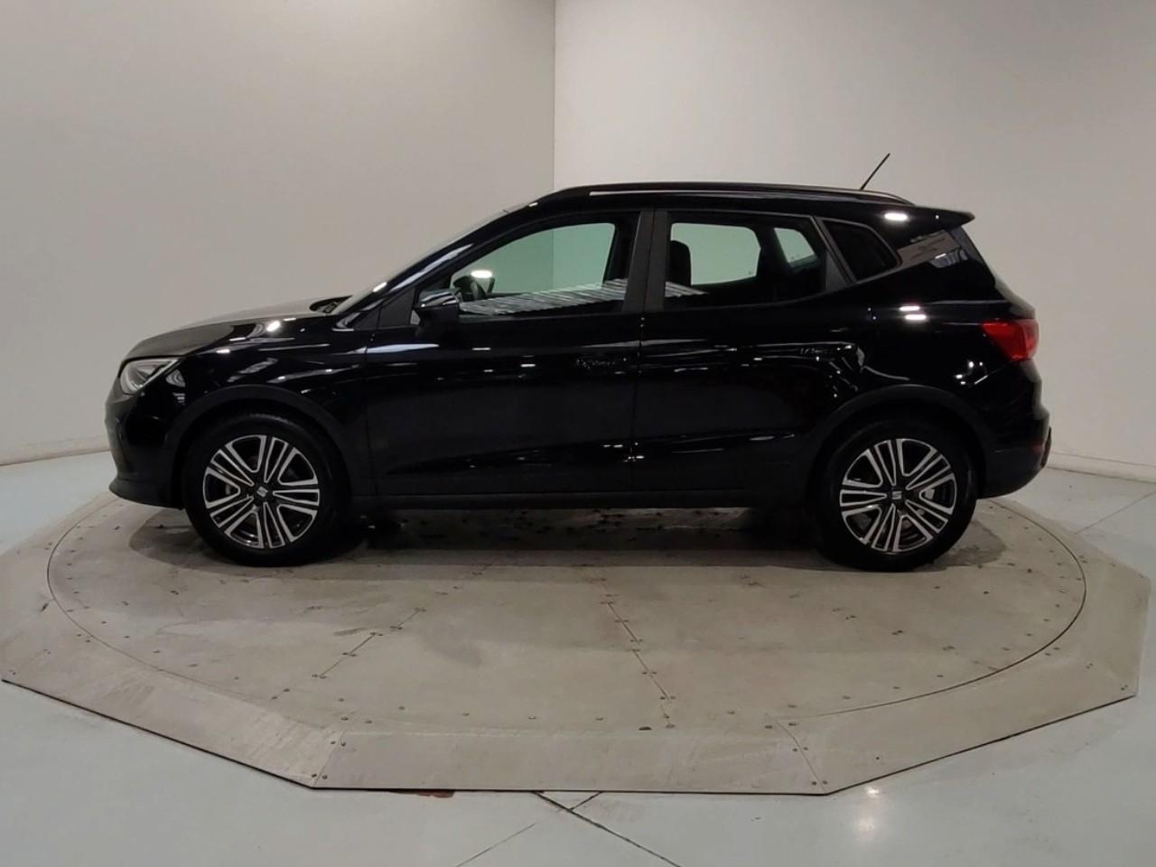 Seat Arona 1.0 tsi 95 ch start/stop bvm5 urban — photo 2