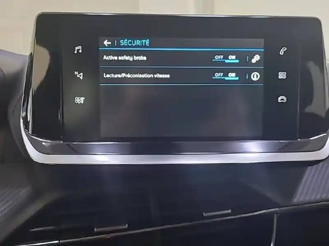 Peugeot 2008 puretech 100 s&amp;s bvm6 — photo 52