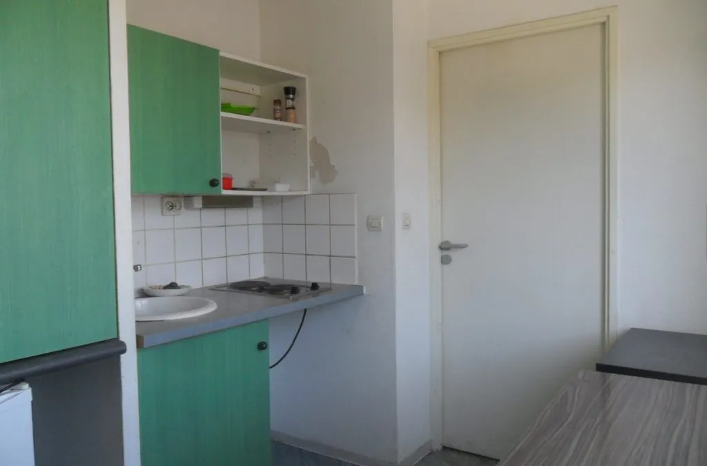 Photo 6
