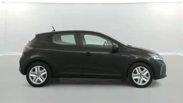 Renault Clio blue dci 100 ch gsr2 — photo 30