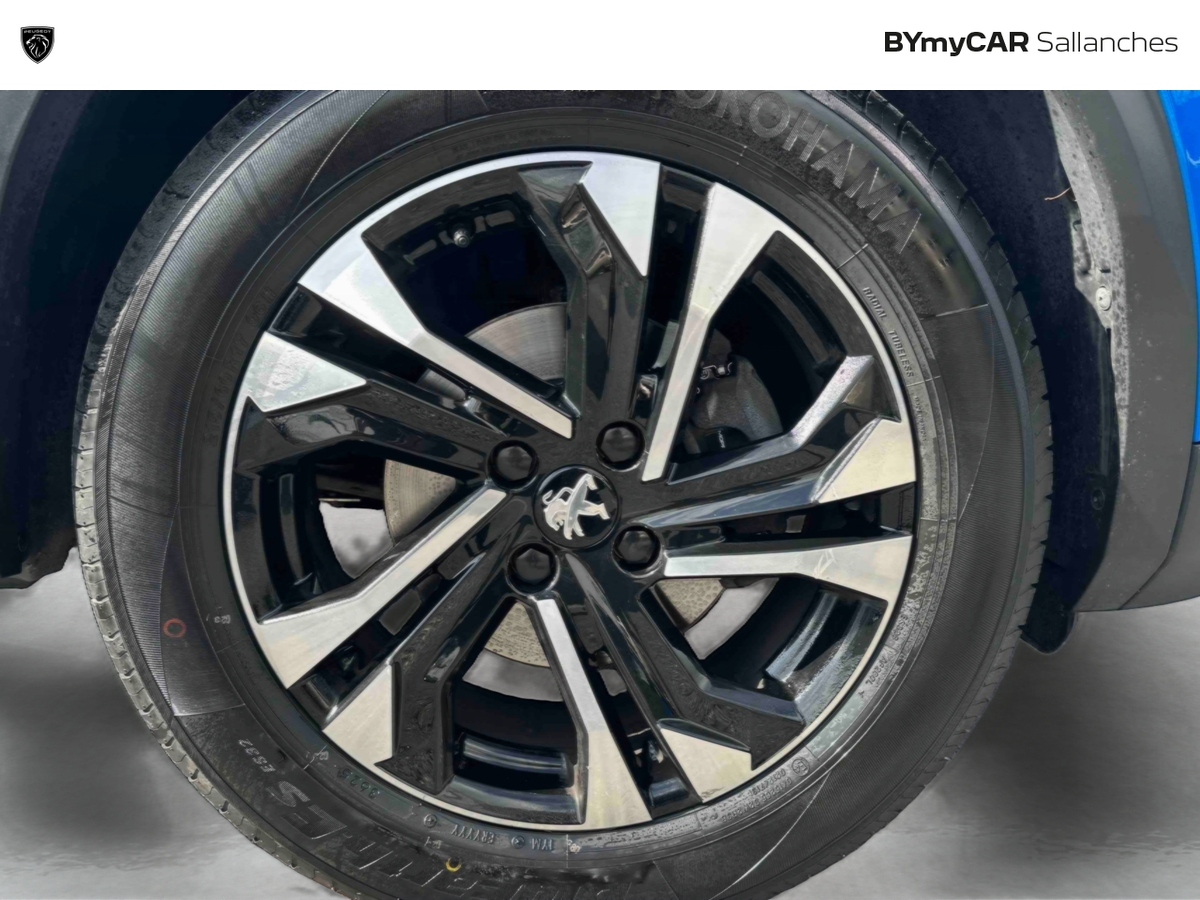 Peugeot 2008 PureTech 130 S&amp;S EAT8 — photo 17